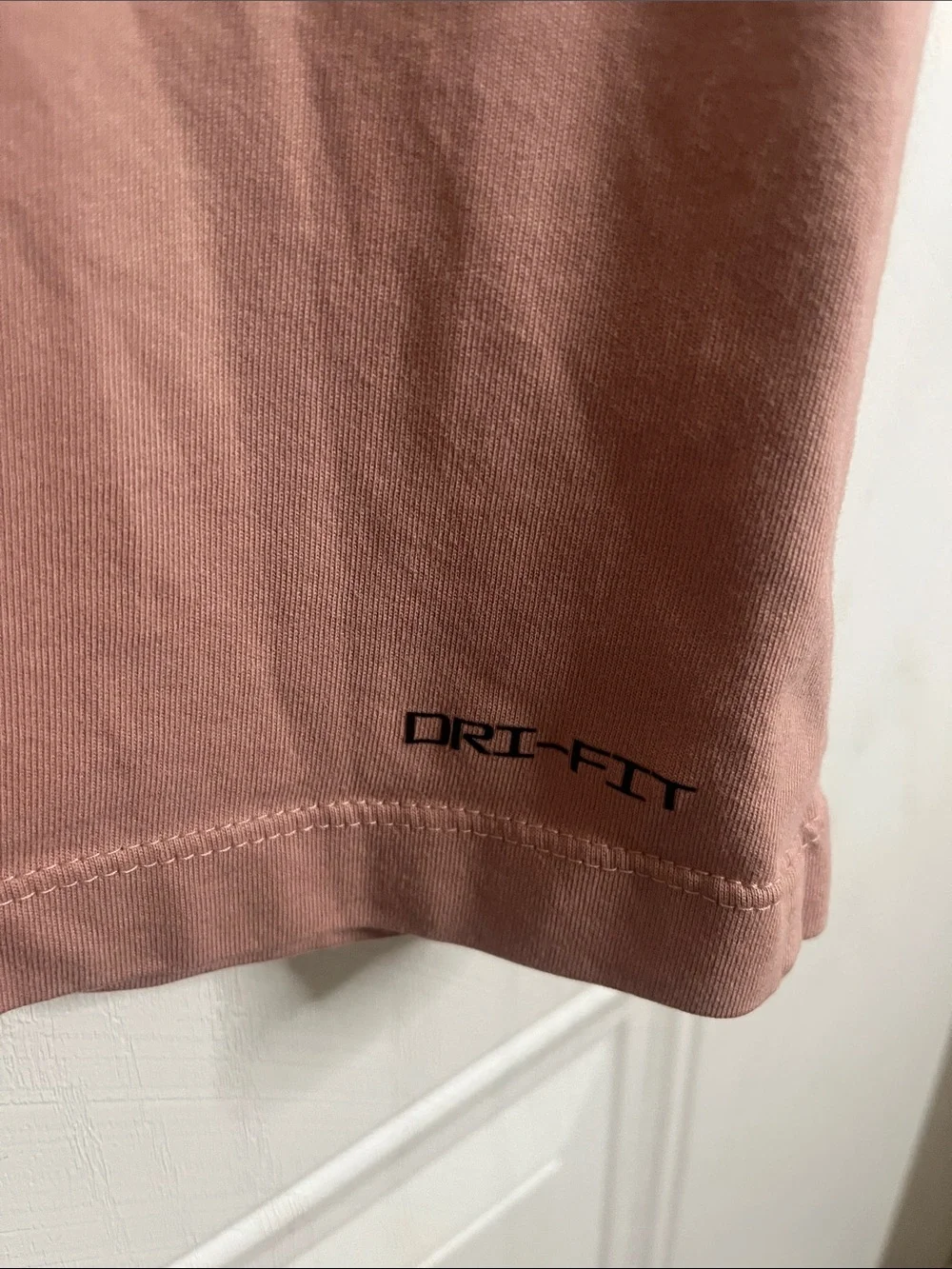 Jordan Men’s Short Sleeve Graphic Tee in Mauve Pink